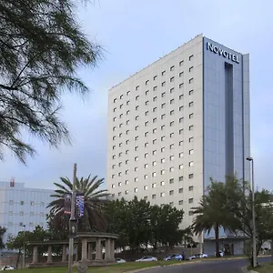 Novotel Monterrey Valle 4*