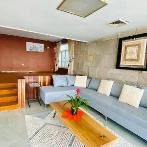 Casa Luna *
