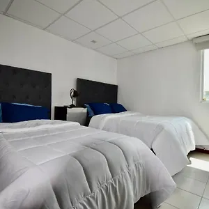 In Guest - Tipo En Obispado Gæstehus *