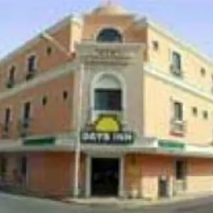 Hotel Days Zaragoza Monterrey