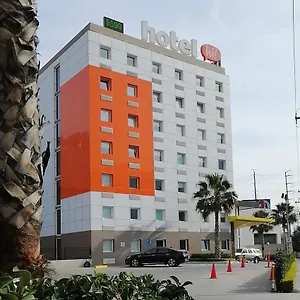 Hi! Santa Catarina Hotel 3*